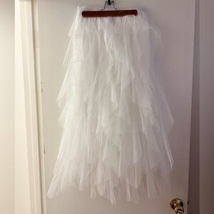 Elegant White Layered Tulle Skirt